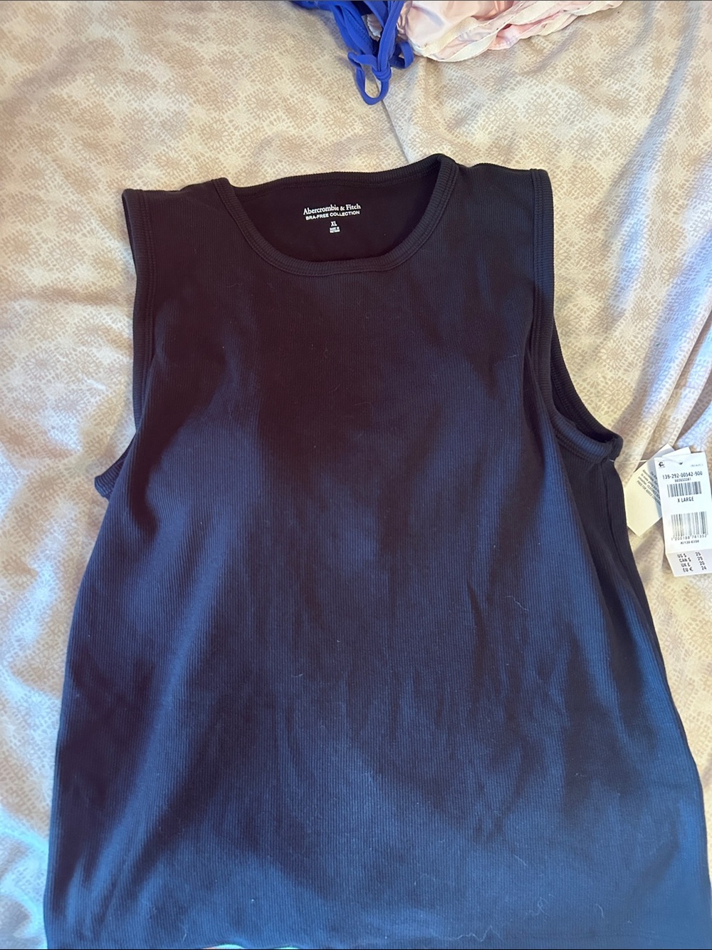 Abercrombie & Fitch Black Ribbed Crewneck Tank Top